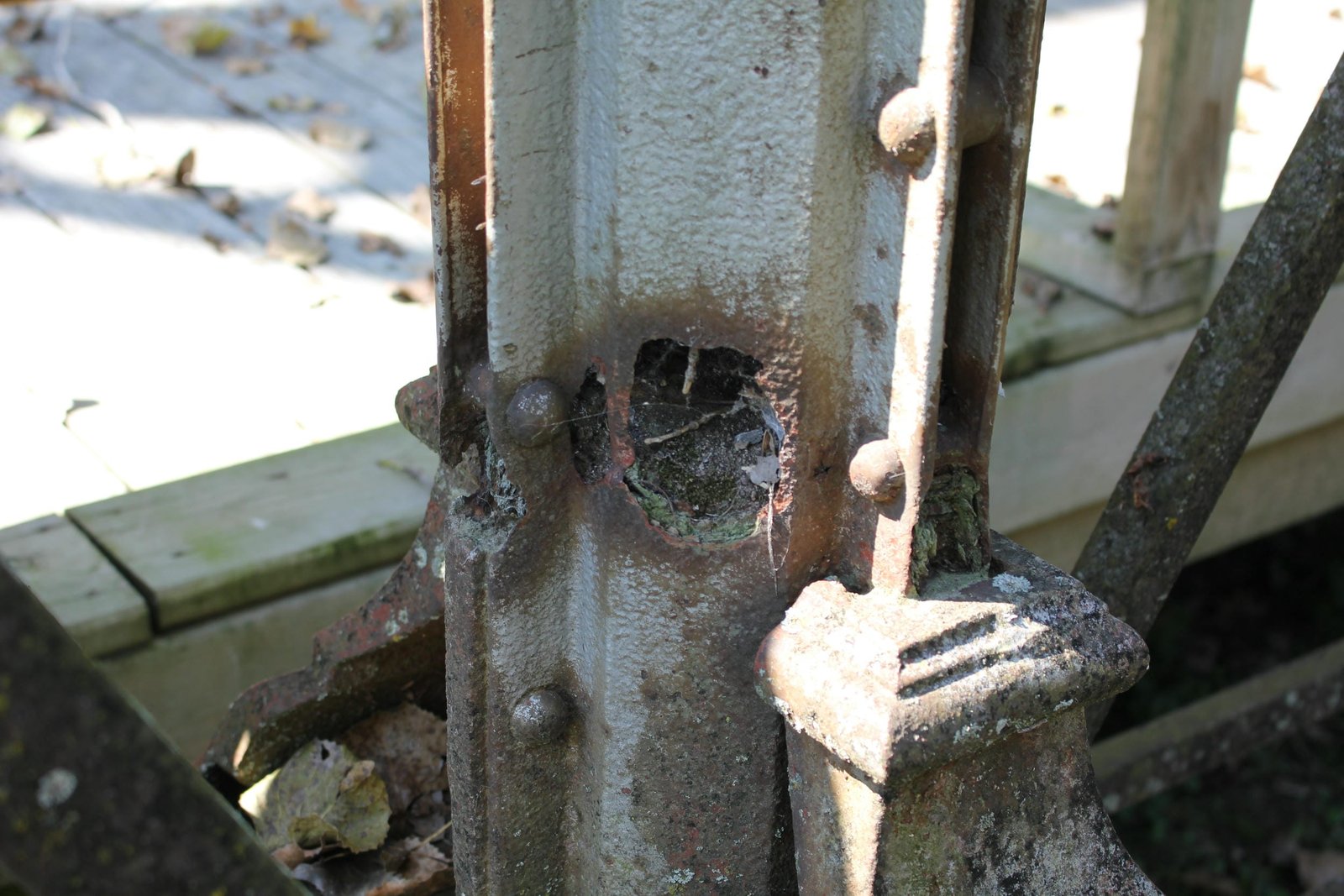 Severe section loss in vertical member